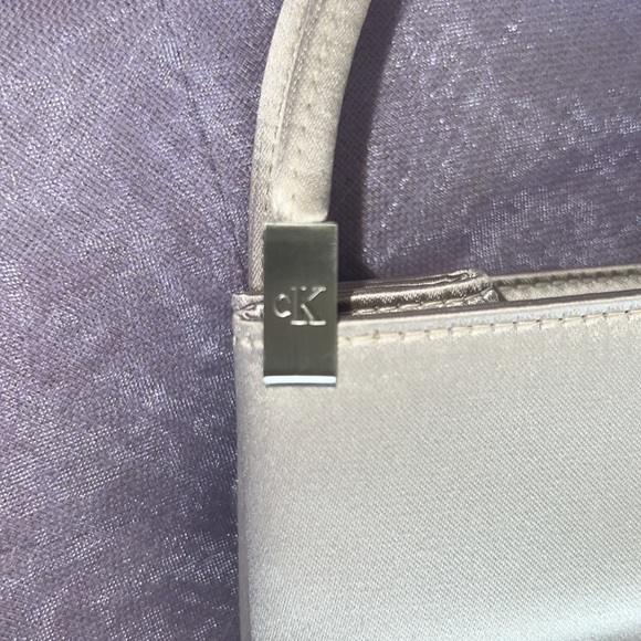 Calvin Klein purse silver shimmer - Picture 7 of 12